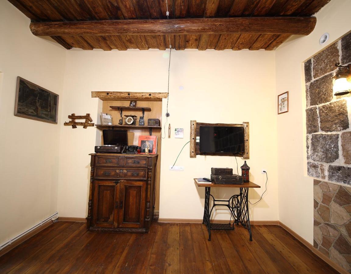 Alashkert Guesthouse ,Ալաշկերտ Հյուրատուն Gyumri Exterior foto